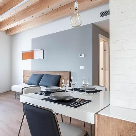 Palazzo '900 Design Flats - Il Poeta *
