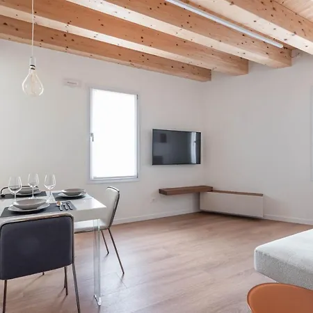 Palazzo '900 Design Flats - Il Poeta דירה פאדובה